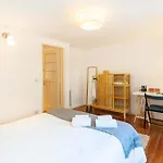 Elegant Liberty Duplex דירה