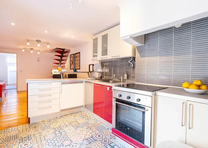 Elegant Liberty Duplex Apartament