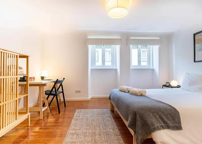 Elegant Liberty Duplex Apartament